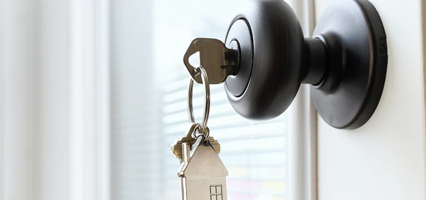 Bifold Door Knob Replacement in Newman, California